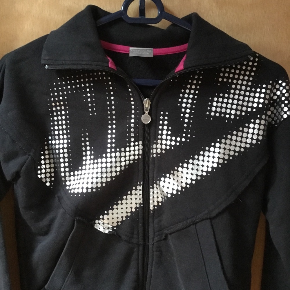 Women’s Nike Sweatshirt